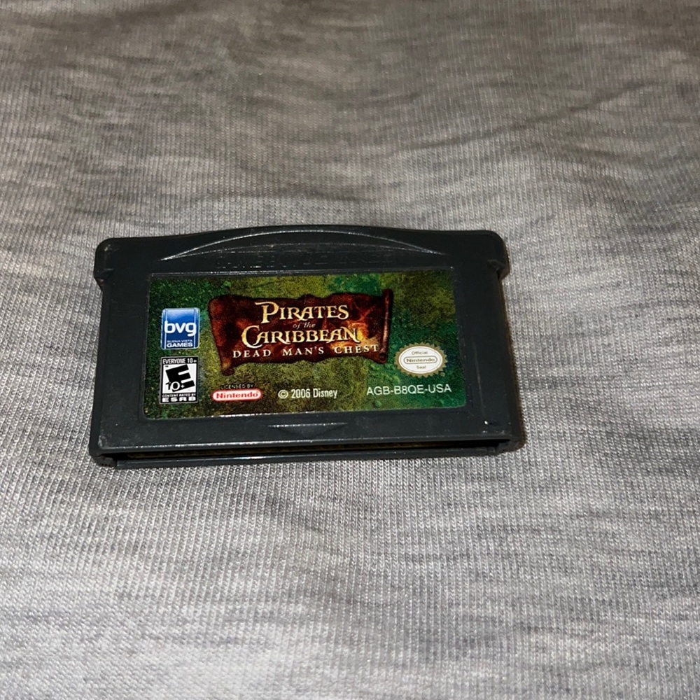 Game Boy Advanced Pirates Of The Caribbean Dead Man's Chest